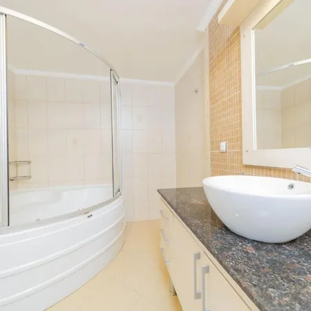Gorgeous Sea View Flat With Pool In Antalya Apartamento *