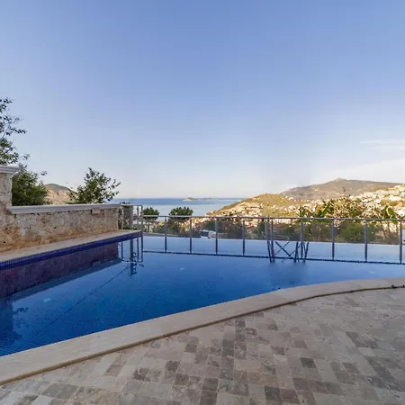 Gorgeous Sea View Flat With Pool In Antalya Kalkan